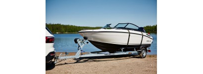 Прицеп для катера: особенности выбора и эксплуатации