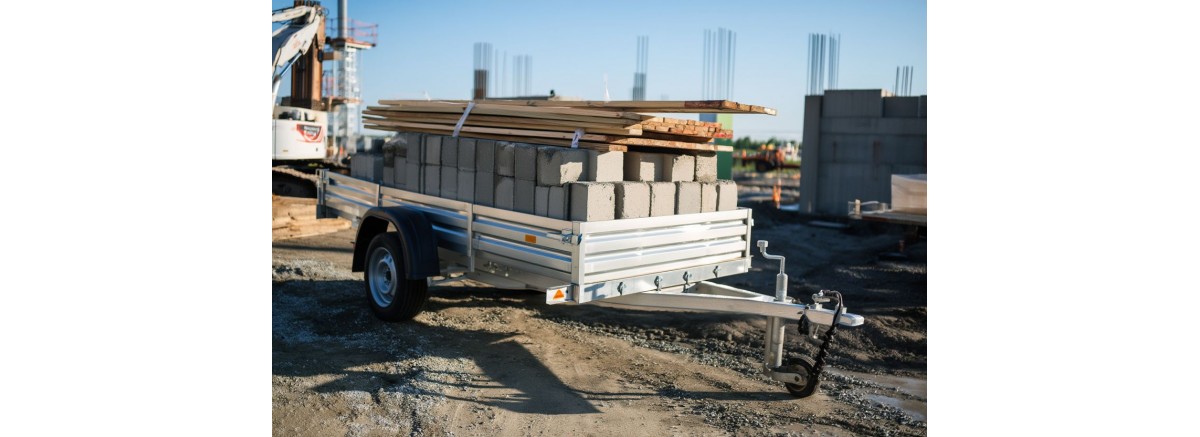 Усиленный бортовой прицеп: когда он нужен