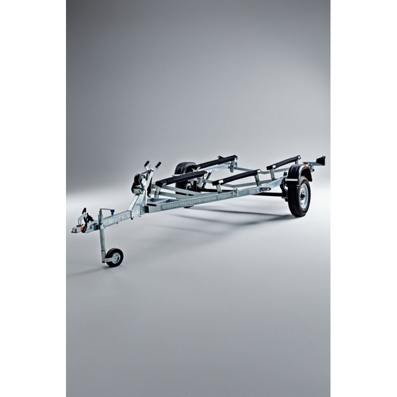 Усиленный лодочный прицеп Тактика 500 - Надежный транспорт для катеров и яхт Усиленный лодочный прицеп Тактика 500 - Надежный транспорт для катеров и яхт