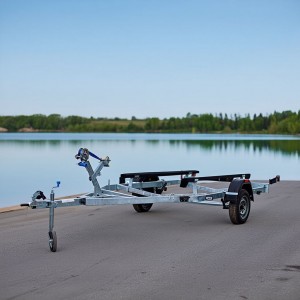 Лодочный прицеп Тактика 440: Идеальное решение для алюминиевых лодок - Надежность и Удобство в Каждом Путешествии!