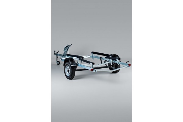 Усиленный лодочный прицеп Тактика 500 - Низкорамная платформа для надежной транспортировки лодок Усиленный лодочный прицеп Тактика 500 - Низкорамная платформа для надежной транспортировки лодок