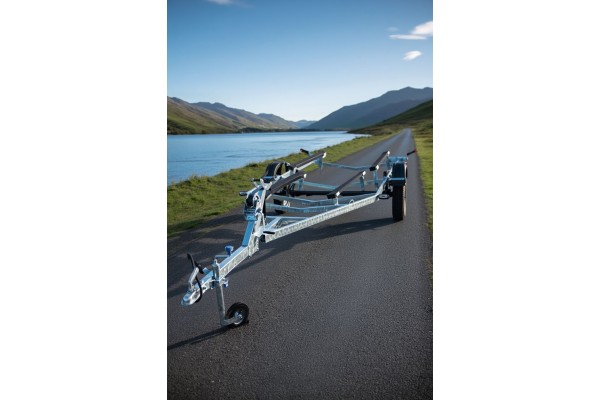 Усиленный лодочный прицеп Тактика 500 для квадроциклов – надежность и легкость в транспортировке! Усиленный лодочный прицеп Тактика 500 для квадроциклов – надежность и легкость в транспортировке!