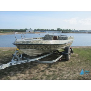 Лодочный прицеп Тактика 440 для лодок и катеров АкваБот